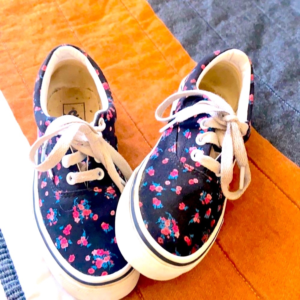 Girls Vans